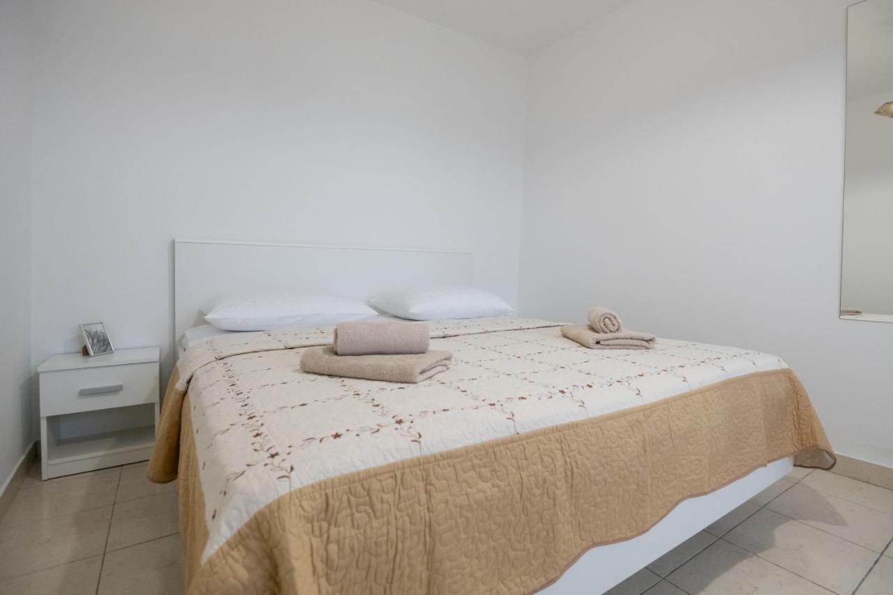 Apartman Ruza Podgora Luaran gambar